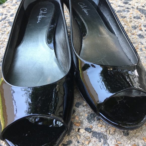 Cole Haan Air Tali 8B Black Patent Leather  Wedge - Picture 2 of 8